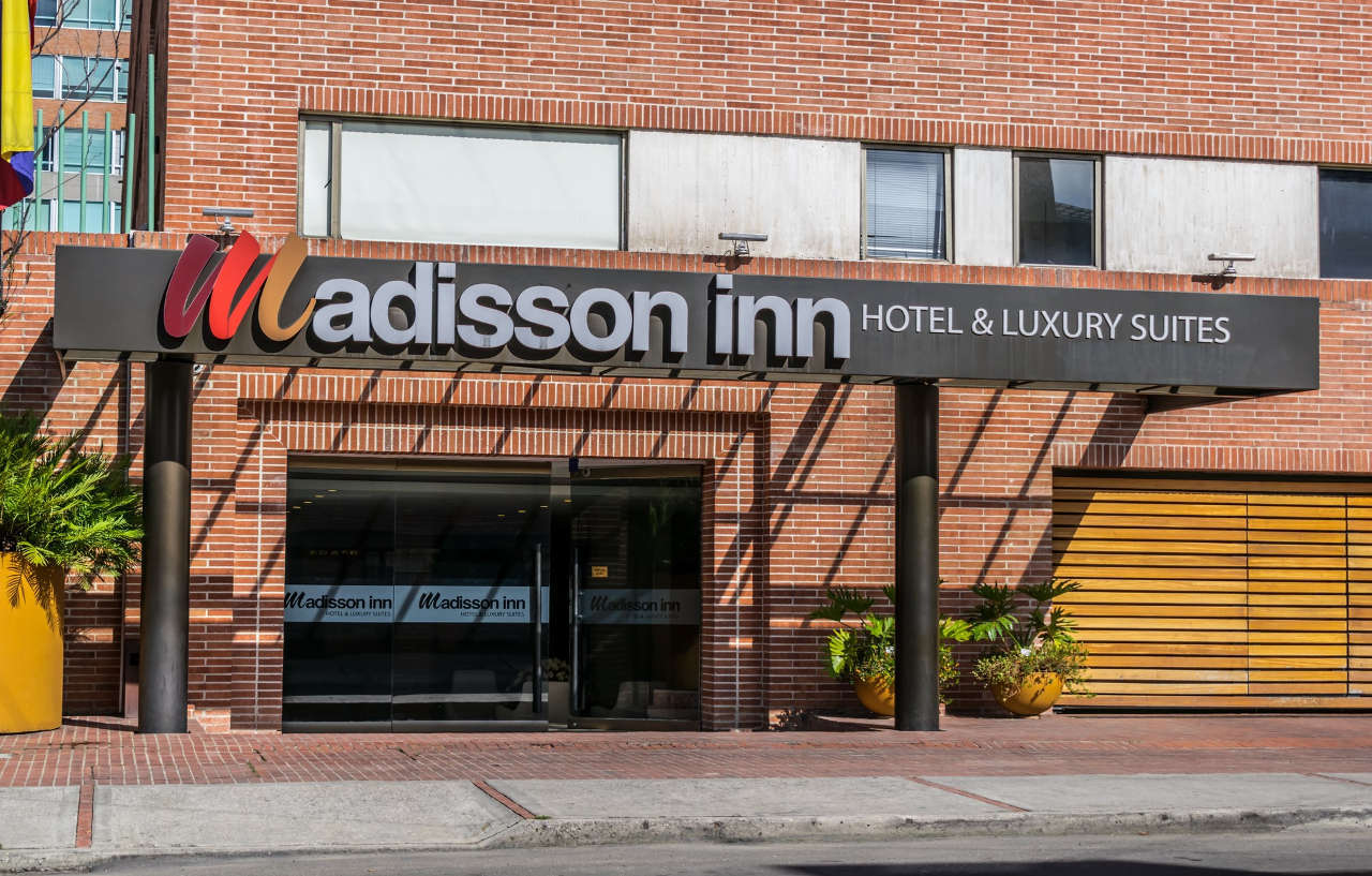 Hotel Madisson Inn Luxury By Geh Suites Богота Экстерьер фото